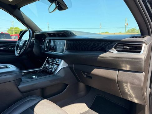 Used 2021 GMC Yukon Denali AWD/4WD image 35