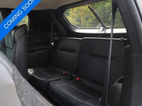 Used 2023 Mitsubishi Outlander SE AWD/4WD image 5