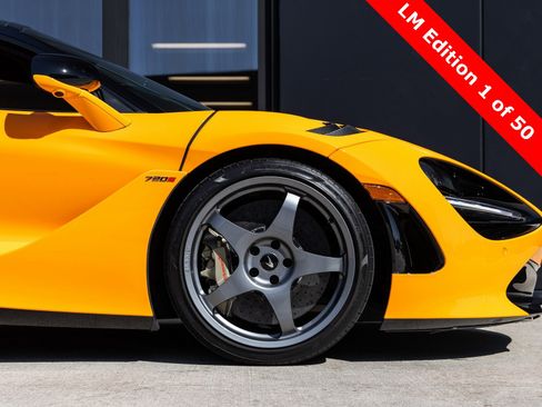 Used 2021 McLaren 720S image 12