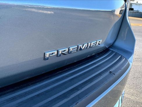 Certified 2025 Chevrolet Tahoe Premier image 5