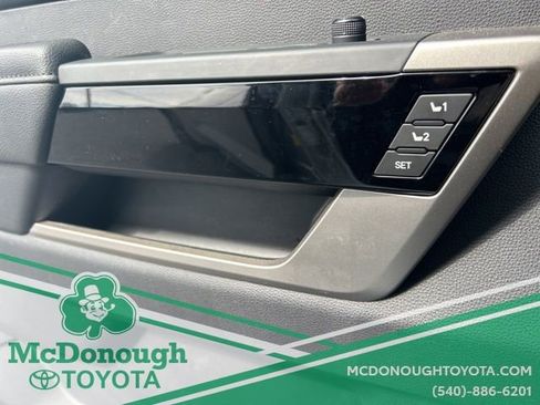Used 2022 Toyota Tundra Limited image 16