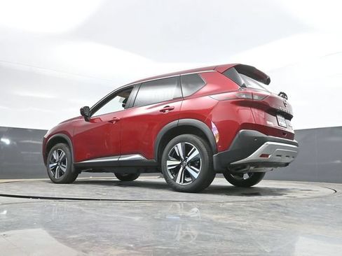 Used 2022 Nissan Rogue Platinum w/ Head-Up Display Package AWD/4WD image 53