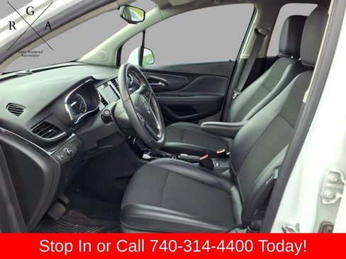 Used 2022 Buick Encore Preferred w/ Safety Package AWD/4WD image 17