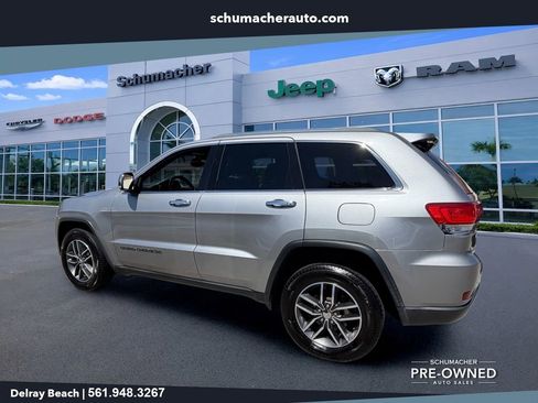 Used 2018 Jeep Grand Cherokee Limited AWD/4WD image 5