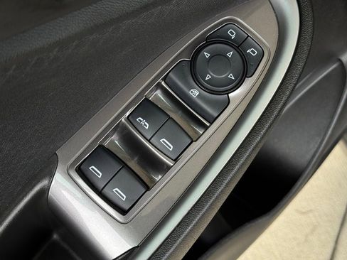 Used 2025 Chevrolet Malibu LT FWD image 28