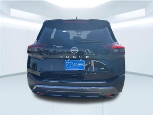 Used 2023 Nissan Rogue SL FWD image 7