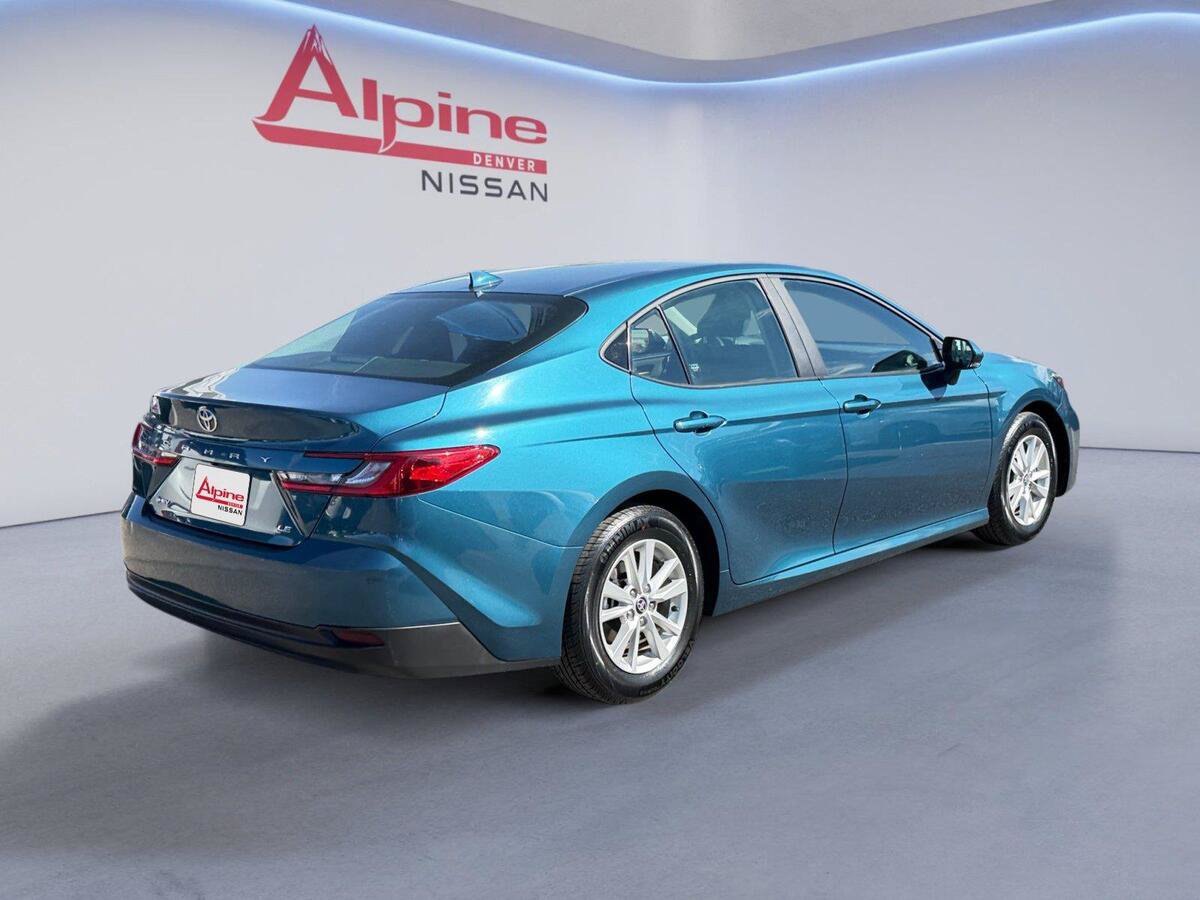 Used 2025 Toyota Camry LE FWD image 5