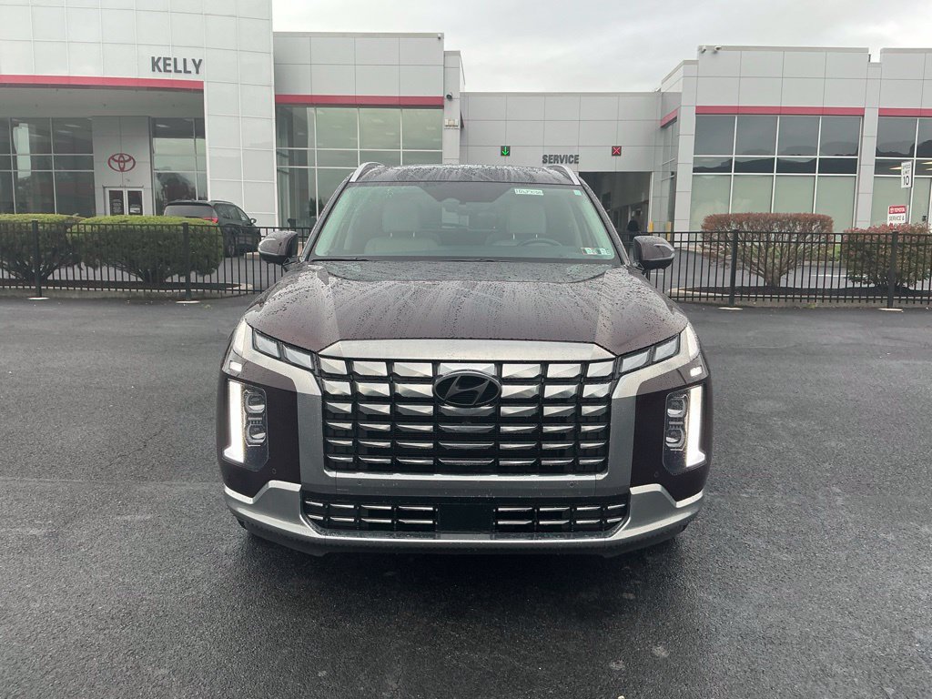 Certified 2025 Hyundai Palisade Calligraphy AWD/4WD image 2