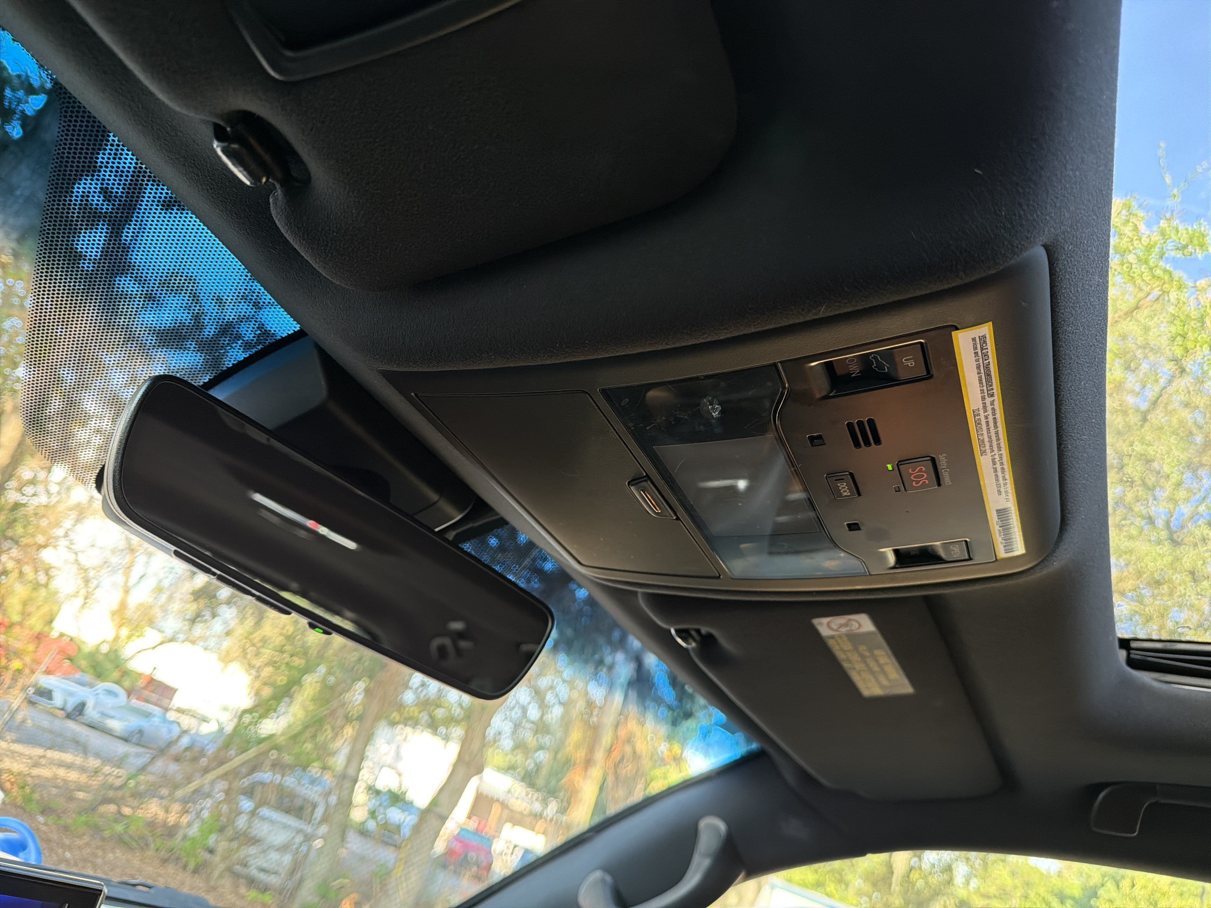 Used 2021 Lexus LX 570 4WD w/ Sport Package image 28
