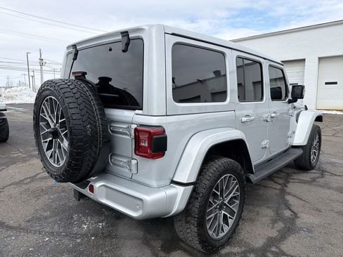 Used 2024 Jeep Wrangler High Altitude image 6