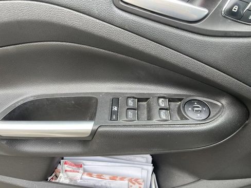 Used 2013 Ford Escape Titanium w/ Parking Technology Pkg image 17