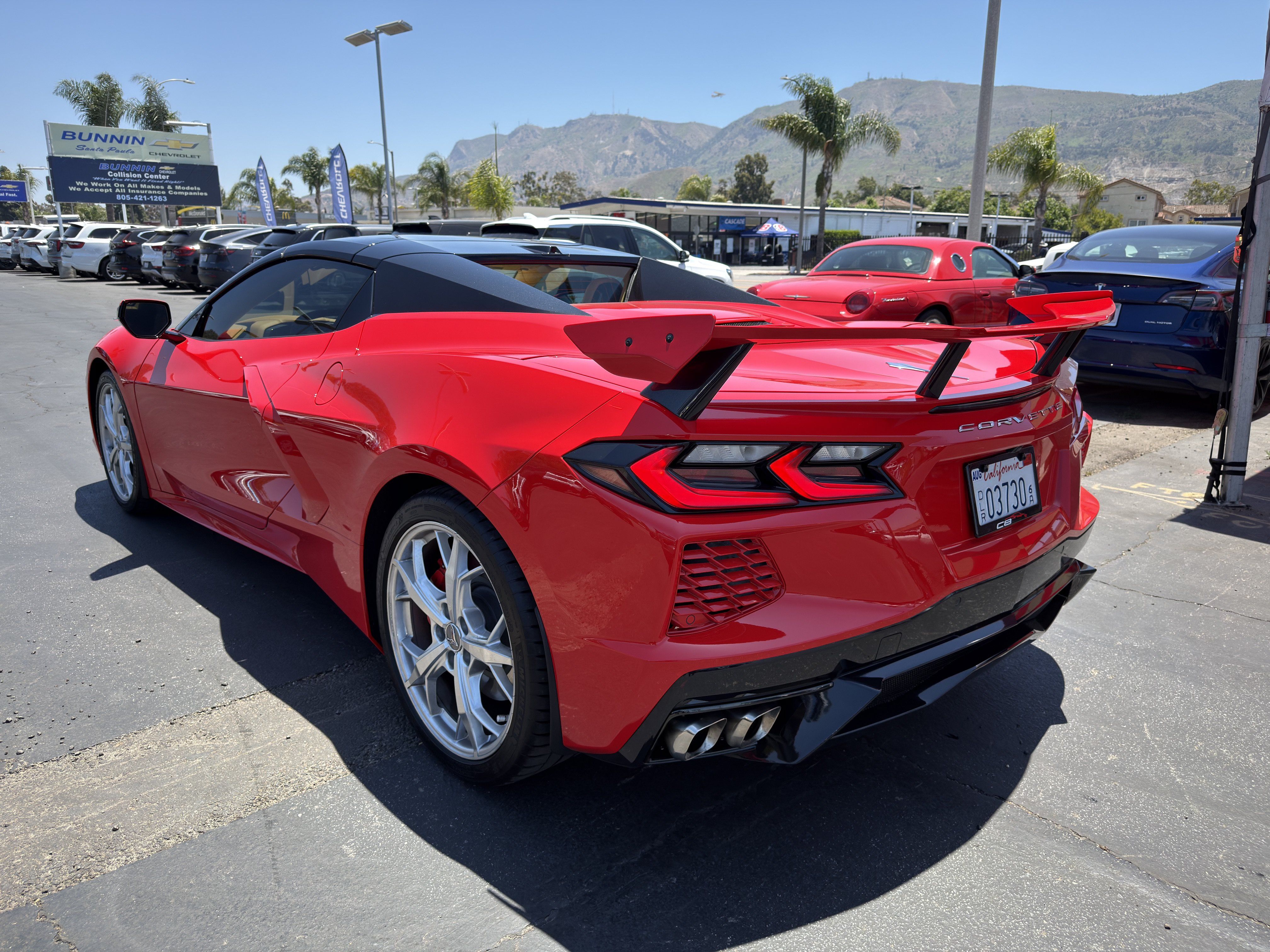 Used 2022 Chevrolet Corvette Stingray Premium Conv w/ Z51 Performance Package RWD image 6