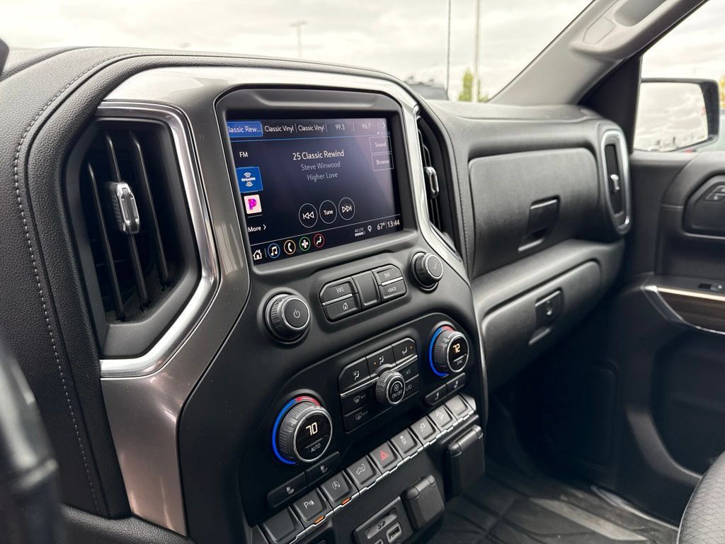 Used 2019 Chevrolet Silverado 1500 LT w/ All-Star Edition AWD/4WD image 13