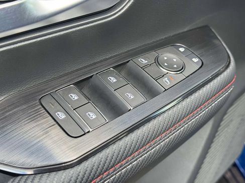 Used 2026 Nissan Kicks SR w/ Cold Weather Package AWD/4WD image 16