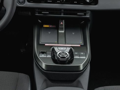 New 2026 Toyota C-HR AWD/4WD image 12