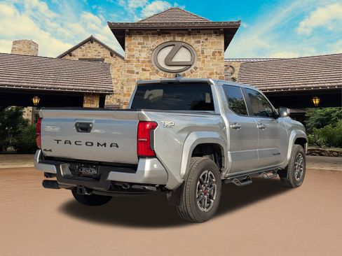 Used 2024 Toyota Tacoma TRD Sport AWD/4WD image 2