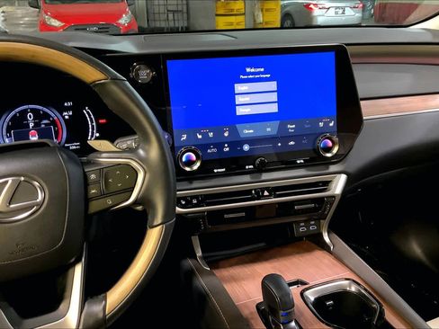 Certified 2023 Lexus RX 350 Luxury w/ Accessory Package (K3) image 7