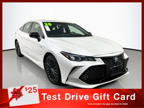 Used 2020 Toyota Avalon XSE w/ All Weather Liner Package FWD image 1