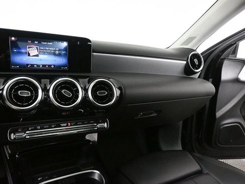Used 2019 Mercedes-Benz A 220 A 220 image 13
