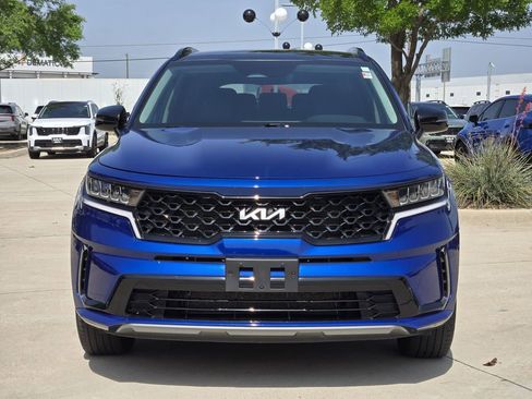 Certified 2022 Kia Sorento S w/ Panoramic Sunroof Package FWD image 11
