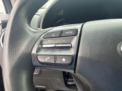 Used 2023 Hyundai Kona SEL w/ Cargo Package FWD image 28