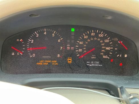 Used 2003 Lexus LS 430 RWD image 8