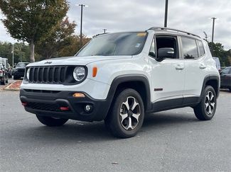 Used 2020 Jeep Renegade Trailhawk video 2