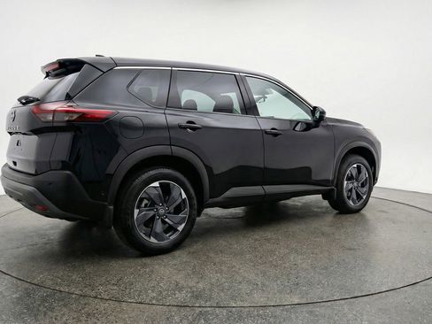 Used 2025 Nissan Rogue SV image 9