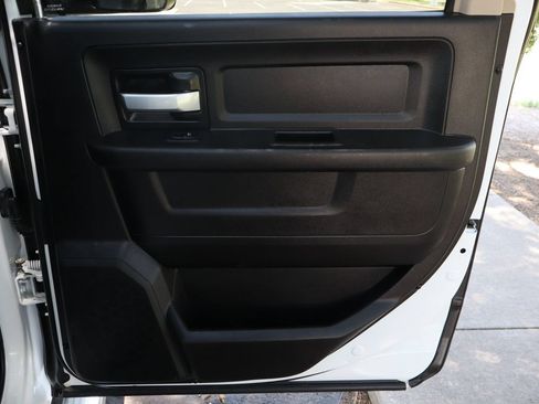 Used 2019 RAM 2500 Tradesman AWD/4WD image 23