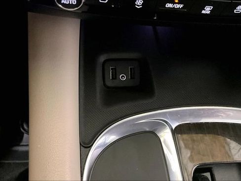 Used 2018 Buick Enclave Premium w/ Trailering Package image 25