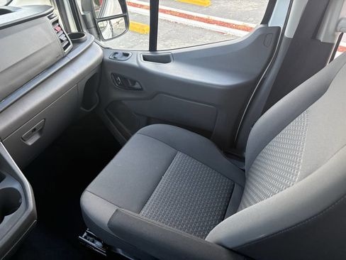 Used 2024 Ford Transit 350 XLT RWD image 24