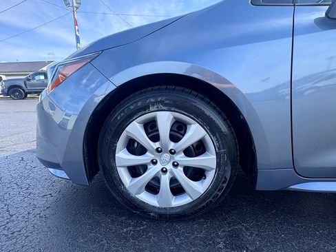 Used 2024 Toyota Corolla LE FWD image 9
