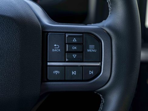 Used 2026 Ford F450 Lariat AWD/4WD image 32