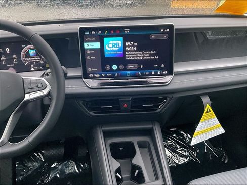 New 2026 Volkswagen Tiguan SE AWD/4WD image 13