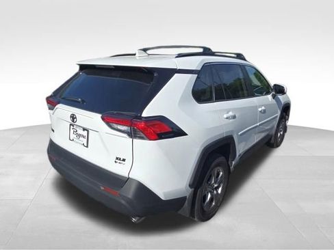 Used 2025 Toyota RAV4 XLE w/ Convenience Package AWD/4WD image 8