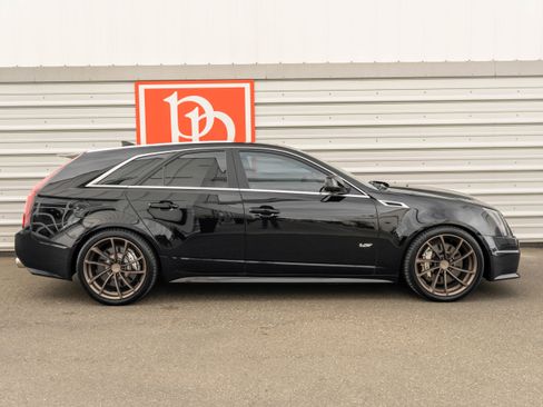 Used 2011 Cadillac CTS V w/ Wood Trim Package image 41