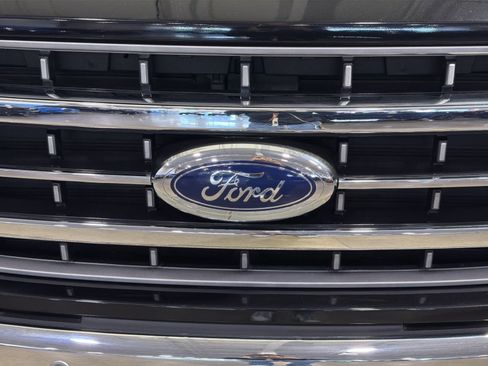 Used 2023 Ford F150 Lariat w/ Equipment Group 502A High AWD/4WD image 12