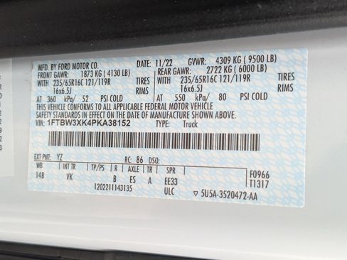 Used 2023 Ford E-Transit 148 High Roof Extended image 27