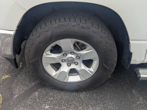 Used 2021 RAM 1500 Big Horn w/ Trailer Tow Group AWD/4WD image 9