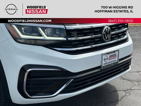 Used 2021 Volkswagen Atlas SEL R-Line AWD/4WD image 9