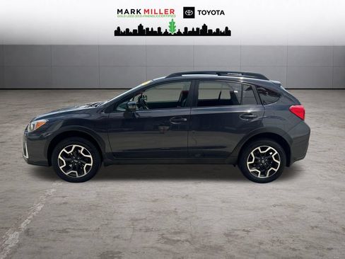 Used 2016 Subaru Crosstrek 2.0i Limited w/ Popular Package #2 AWD/4WD image 2