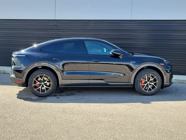 Used 2026 Porsche Cayenne S AWD/4WD image 8