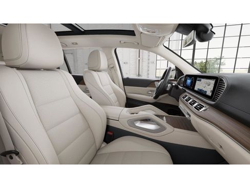 New 2026 Mercedes-Benz GLS 450 4MATIC image 5