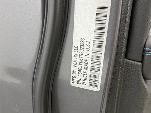Used 2024 Jeep Grand Cherokee Trailhawk w/ Luxury Tech Group III AWD/4WD image 35