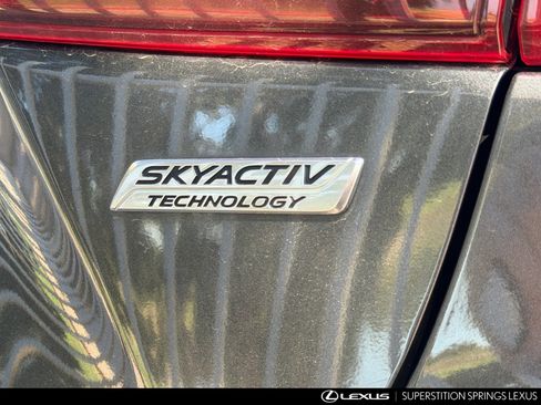 Used 2015 MAZDA MAZDA3 i Grand Touring image 7