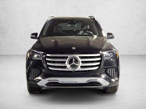 Used 2025 Mercedes-Benz GLS 450 GLS 450 image 6