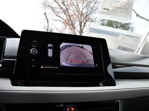 New 2026 Volkswagen Taos S image 14