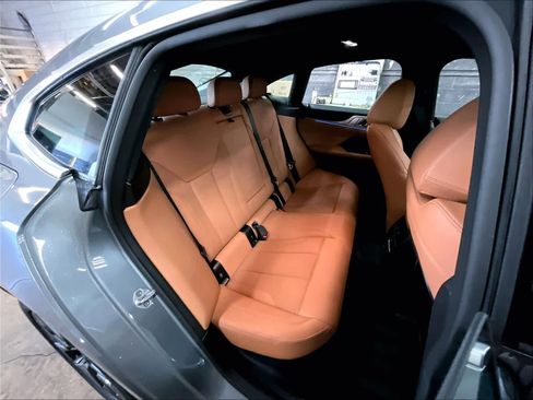 Used 2025 BMW i4 eDrive40 w/ Premium Package RWD image 28
