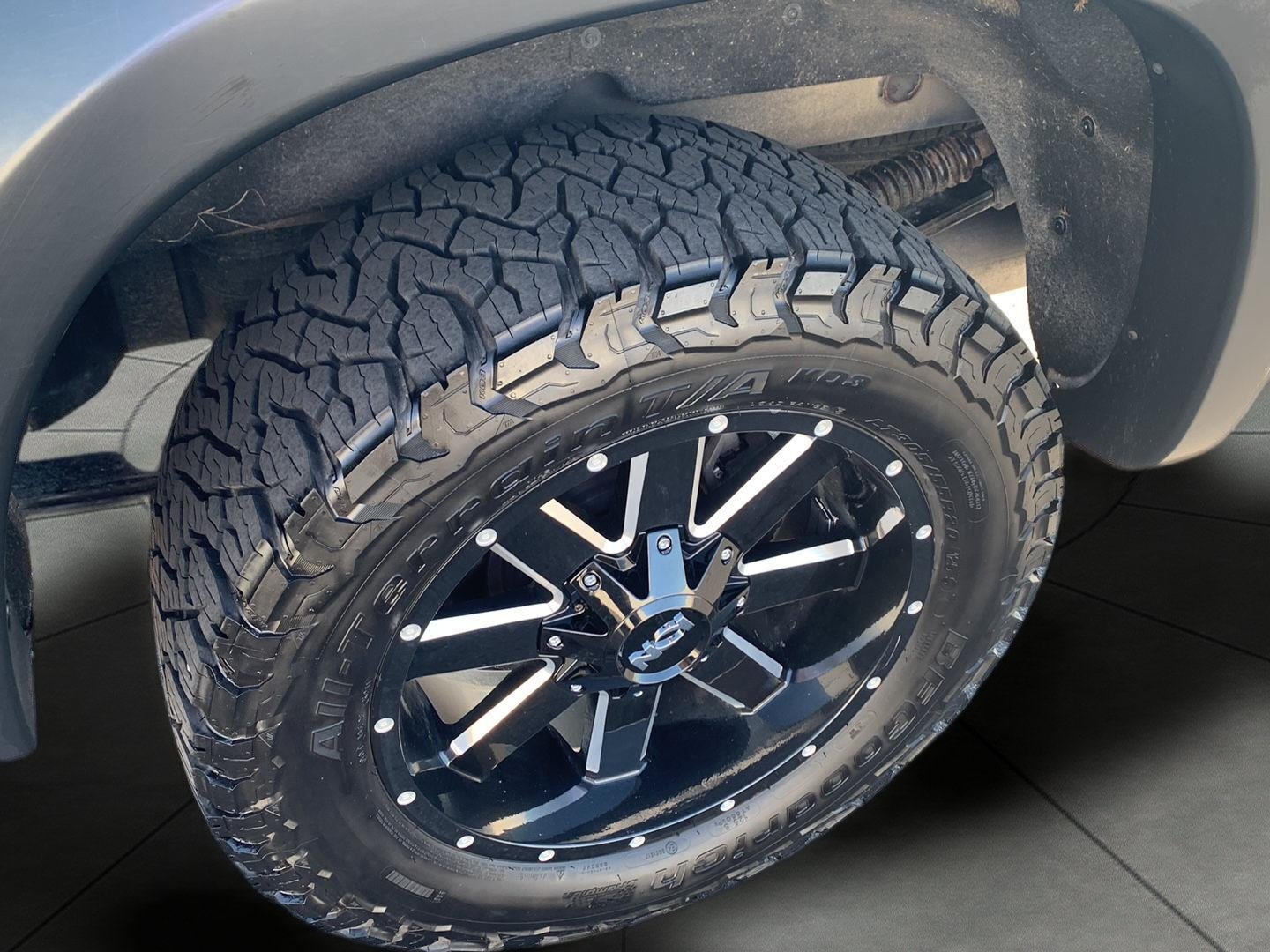 Used 2022 Chevrolet Silverado 1500 RST AWD/4WD image 18