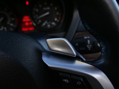 Used 2011 BMW Z4 sDrive30i image 21